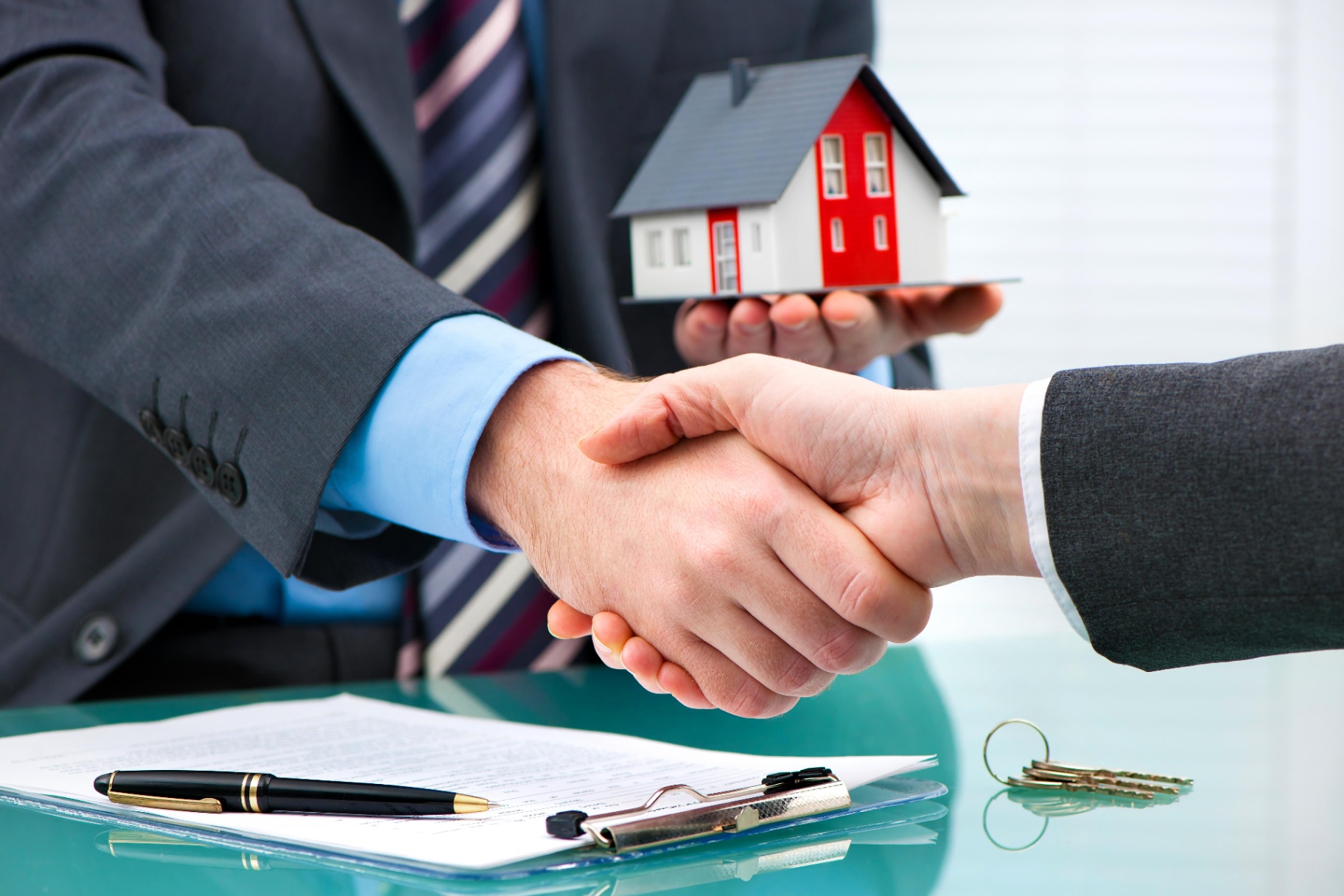 Reliable and Legally Compliant Real Estate Transaction Support in Switzerland